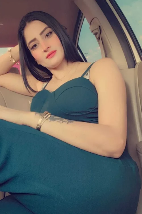 VIP Karachi escort female